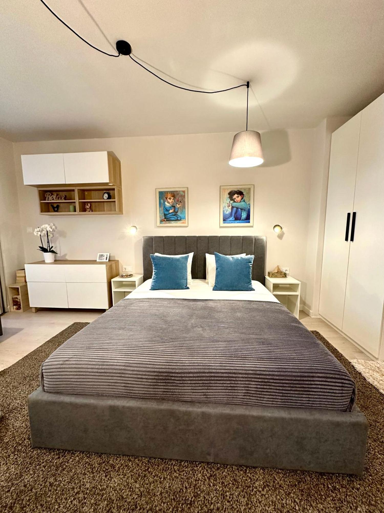 Serenity Studio Burgas Luaran gambar