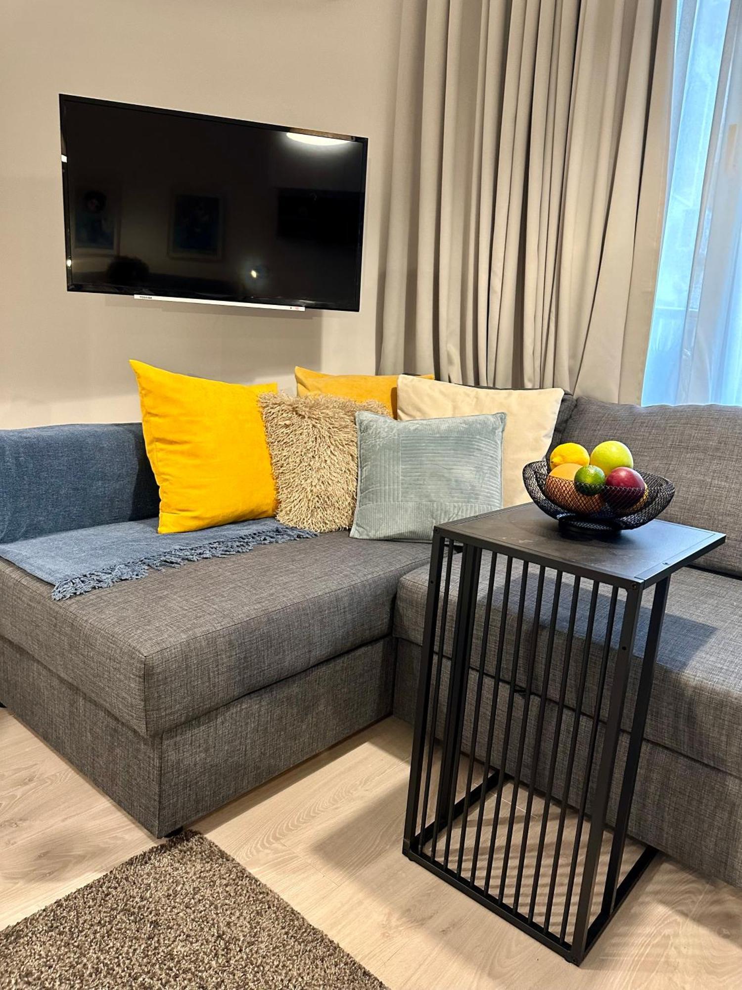 Serenity Studio Burgas Luaran gambar